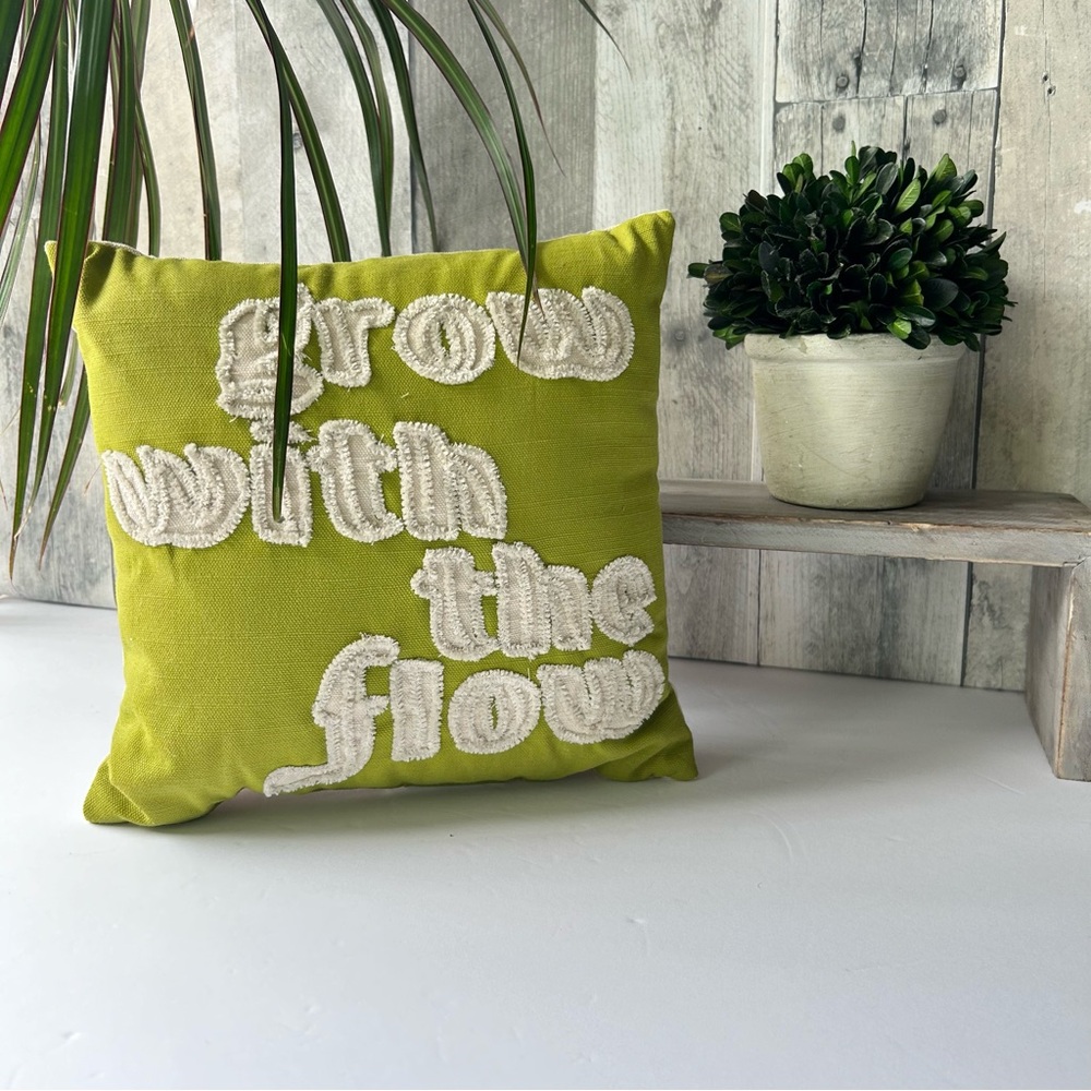 🌴Opalhouse Jungalow 'Grow with The Flow'  Decorative Pillows Green - 10"x10"